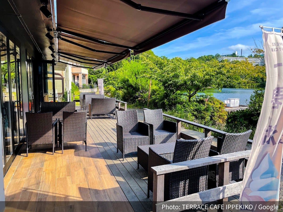 TERRACE CAFE IPPEKIKO(テラスカフェ一碧湖)の外観